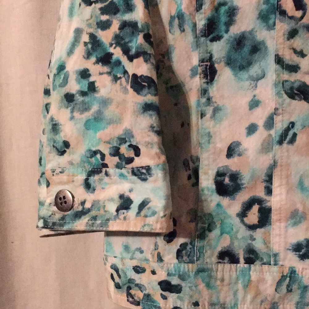 Chico’s Jacket/Top - Picture 2 of 2